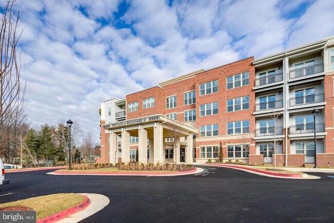 Building Photo - 10755 Fairgrounds Dr