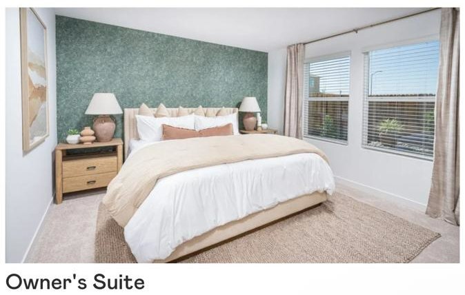 Building Photo - 8882 Fairport Ave