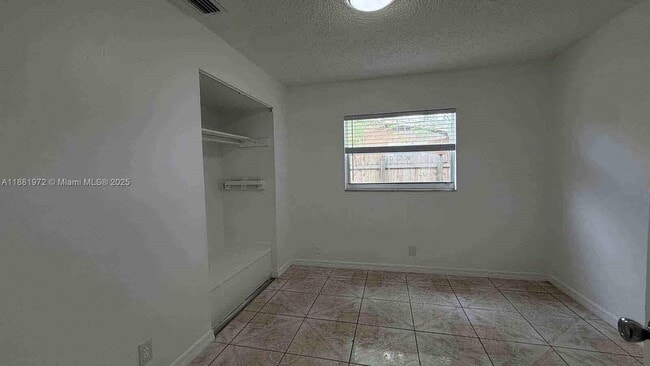 Building Photo - 6473 SW 19th St