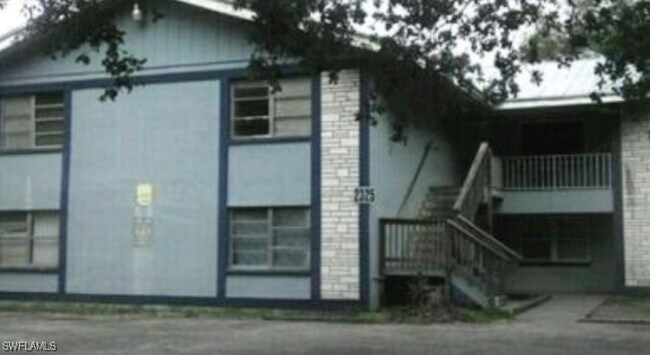 Primary Photo - 2325 Crawford St
