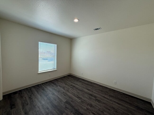 Building Photo - Free Month of Rent for Move in before Dec 1st - Brand New 2 Bedroom Apartment in Guadalupe