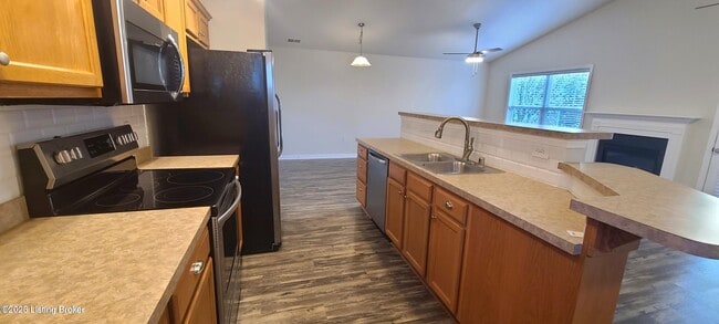 Building Photo - 6503 Brook Bend Way