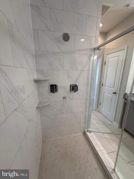 Building Photo - 620 Leigh Wy.