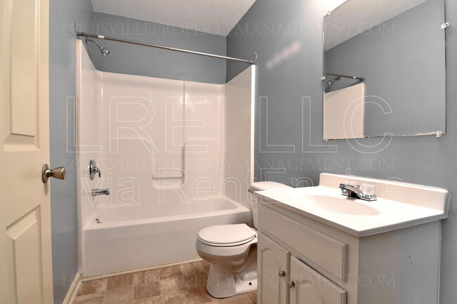 Building Photo - 304 Keeneland Dr