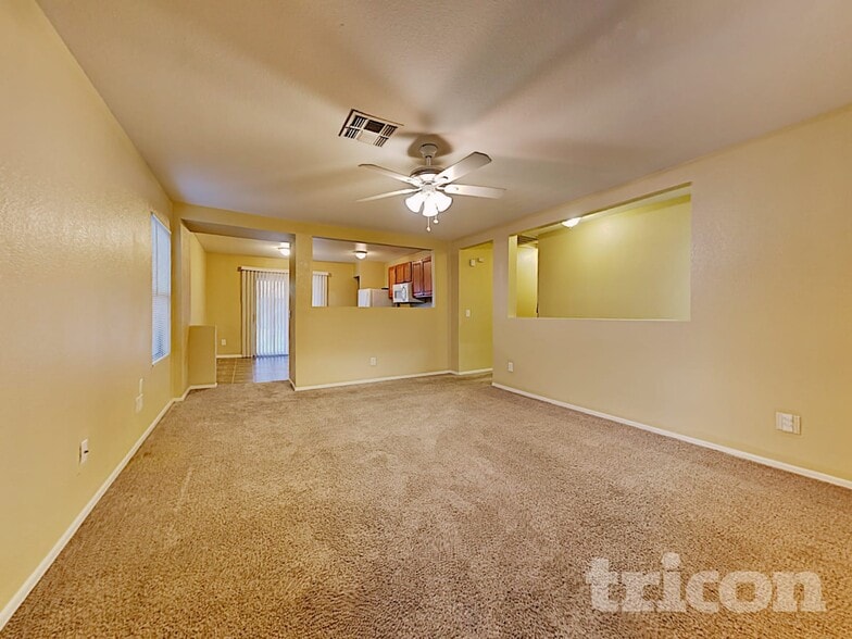 Building Photo - 11514 W Wethersfield Rd