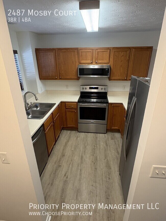 Building Photo - 2487 Mosby Ct