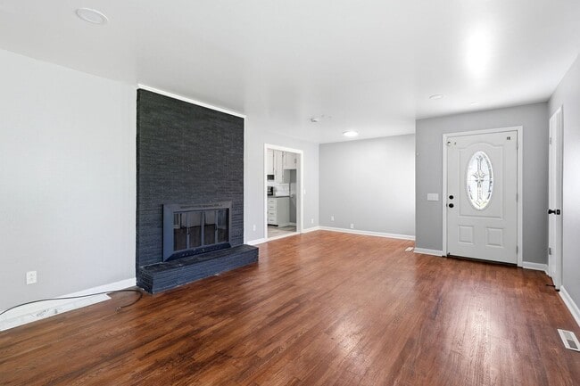 Building Photo - 2602 NW 86th St