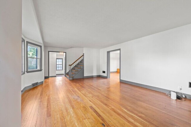 Building Photo - 251 S Jefferson St