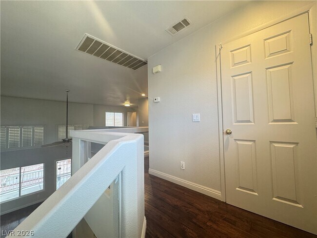 Building Photo - 9783 Ocotillo Falls Ave
