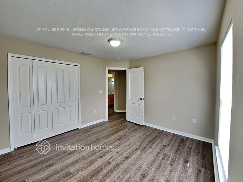 Building Photo - 199 Athabasca Dr