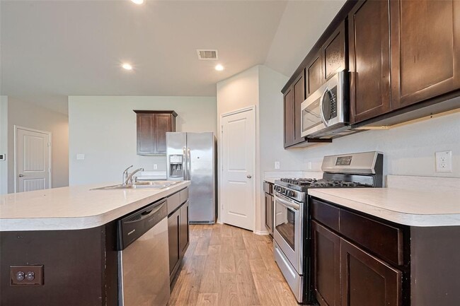 Building Photo - 1819 Bryson Heights Dr
