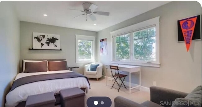 Building Photo - 301 7th St