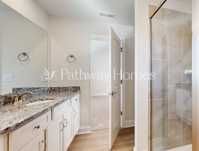 Building Photo - 207 Adams Tree Wy