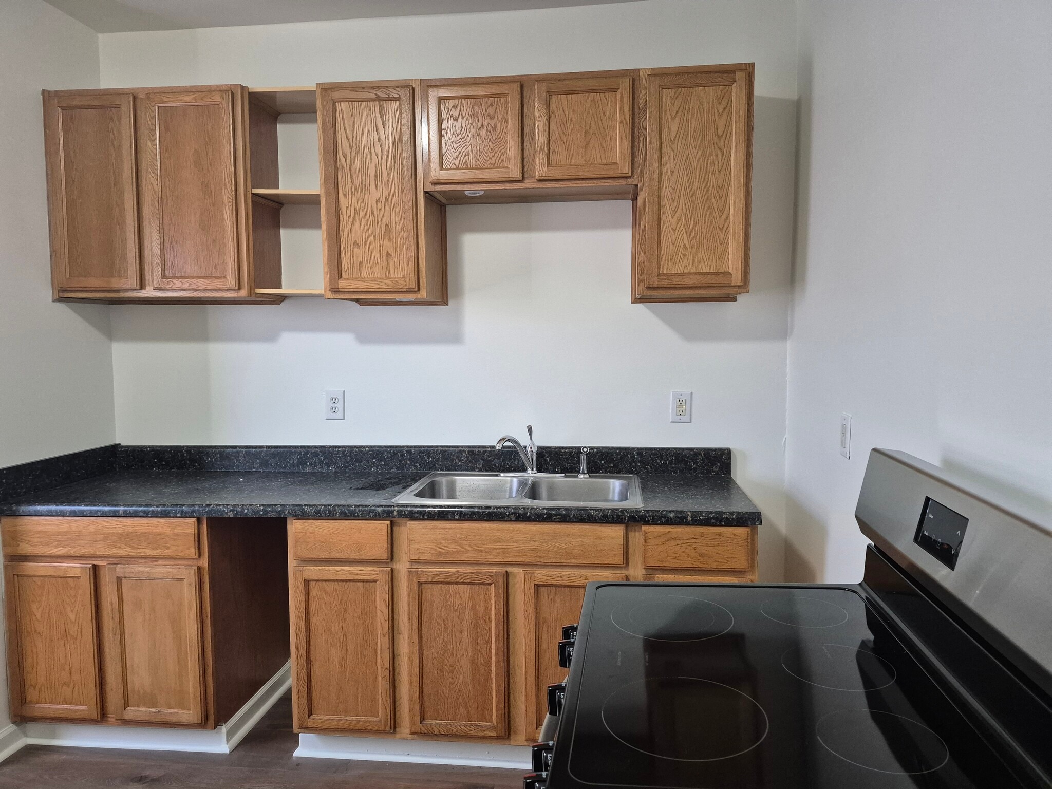 Building Photo - 2200 Cansler Ave