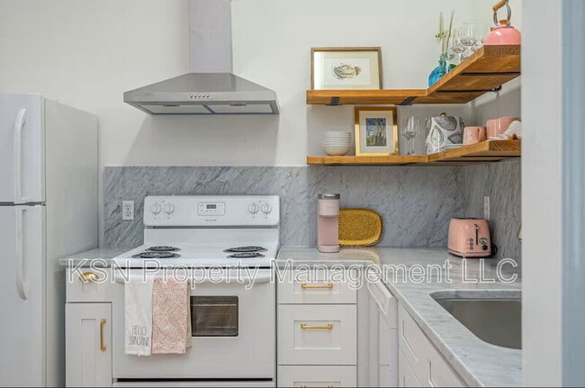 Building Photo - 7322 Grant St