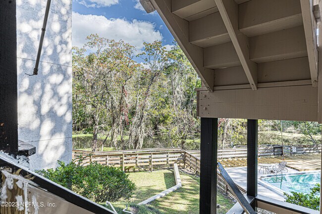 Building Photo - 1604 Arcadia Dr