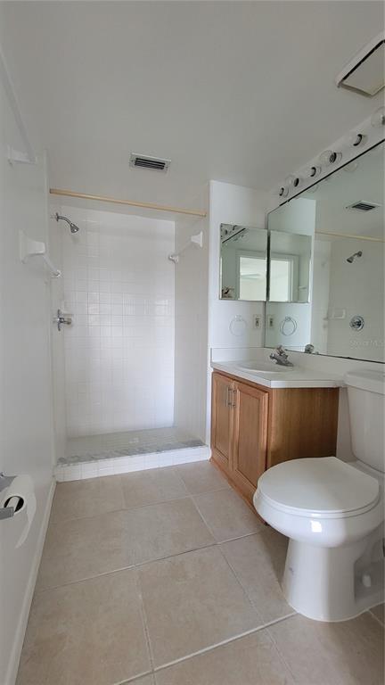 Building Photo - 13828 Timberbrooke Dr