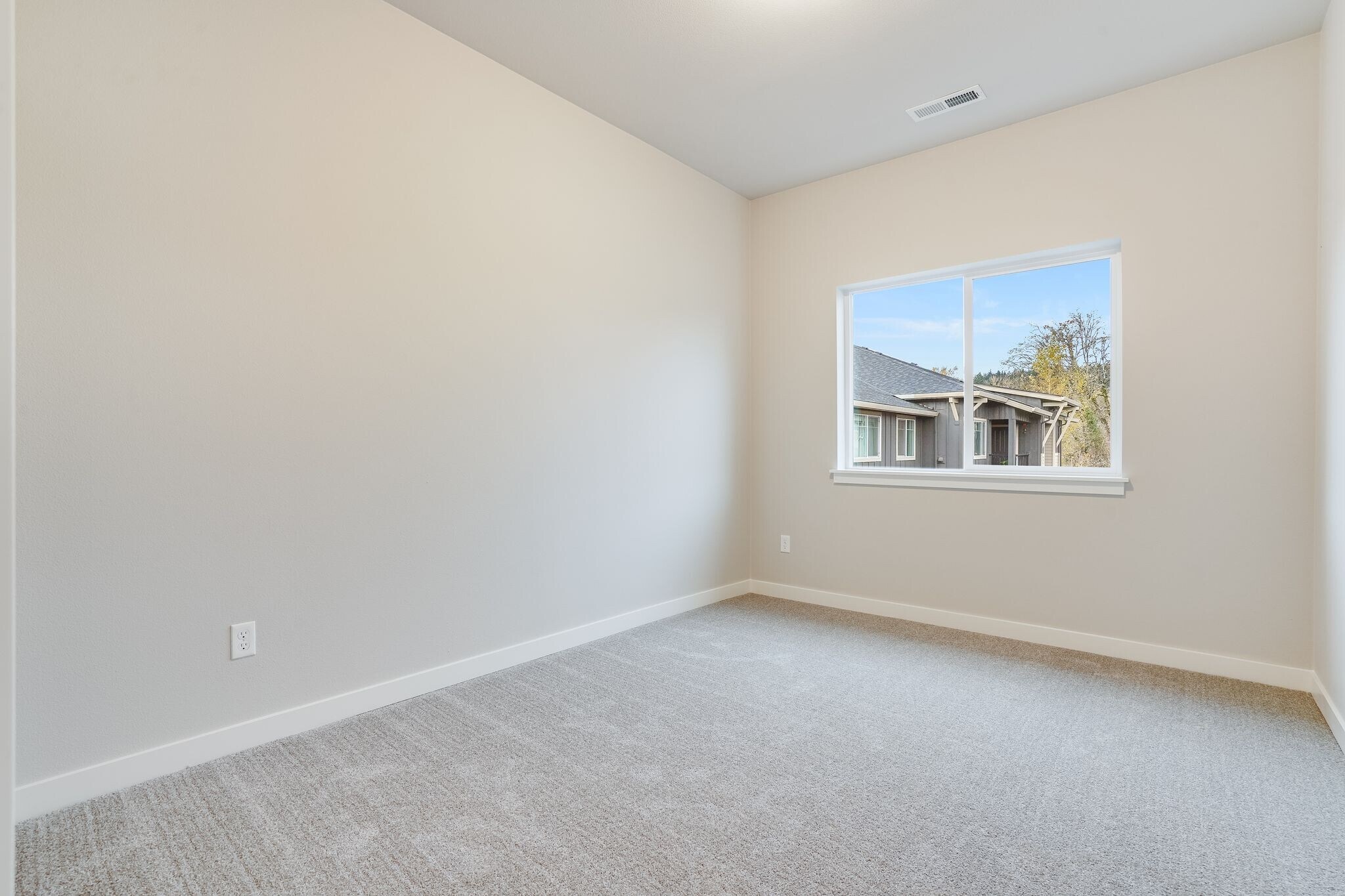 Building Photo - 16915 SW 132nd Ter