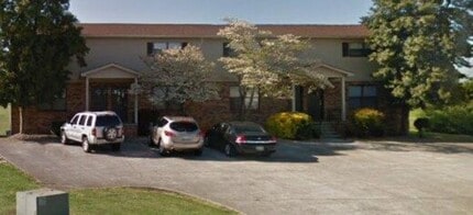 Building Photo - Large 1-Bedroom Apartment with Washer/Dryer Hookups