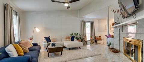 Building Photo - 3321 Pinion Dr