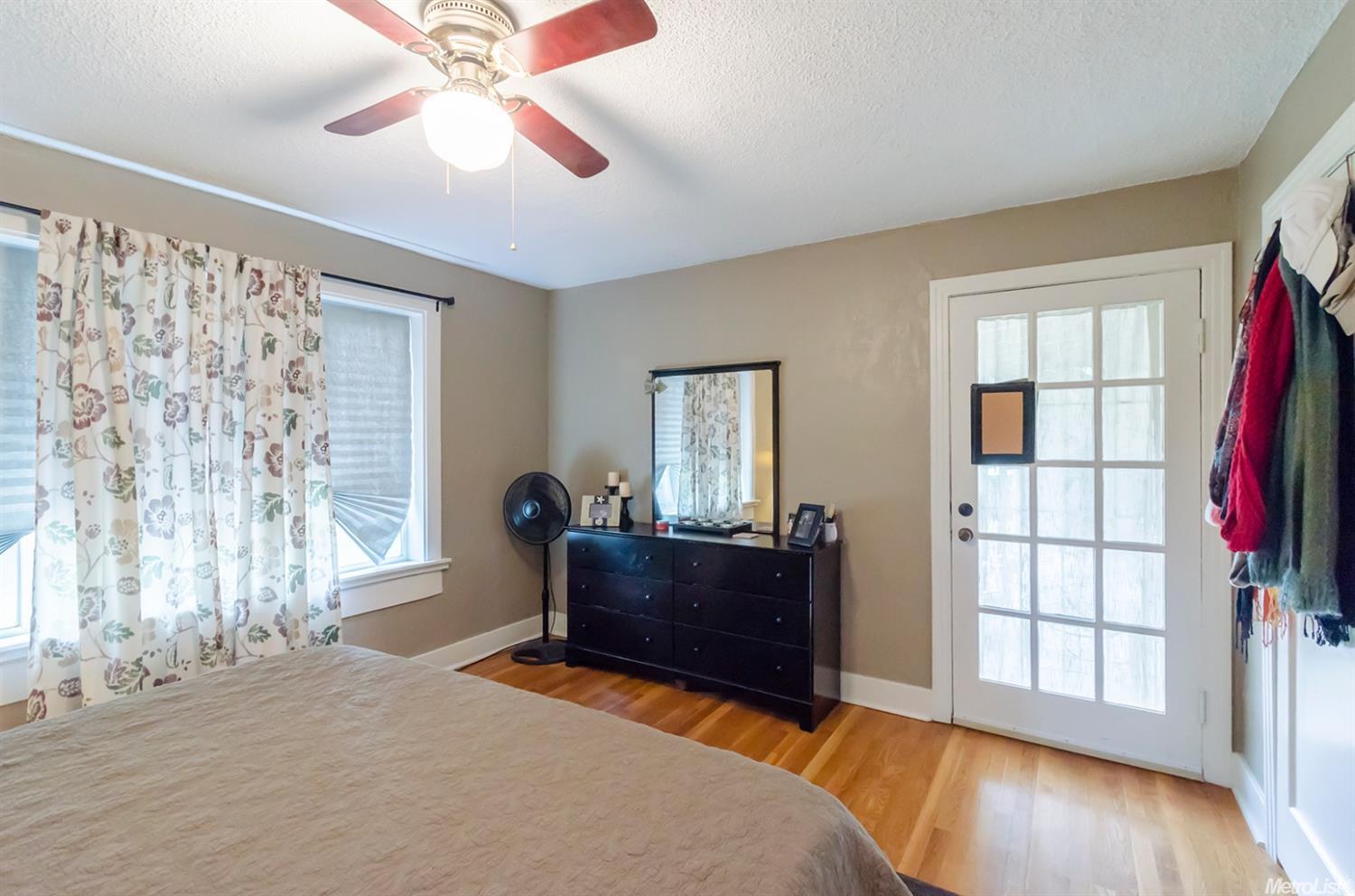 bed 1 angle 2 - 7120 Palm Ave