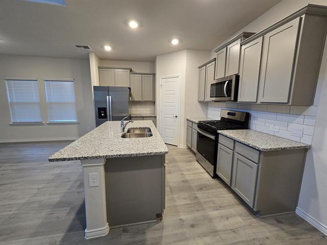 Building Photo - 10213 Torch Light Ln