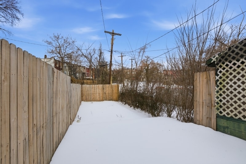 Building Photo - 2540 Frederick Ave