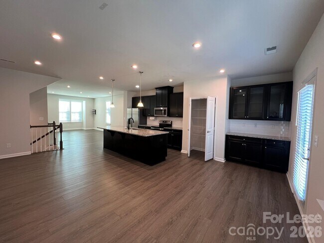 Building Photo - 1965 Stallings Rd