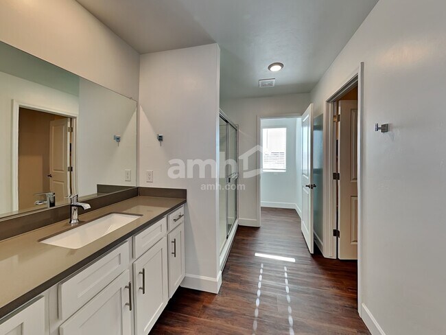 Building Photo - 7507 S Via Bombachas