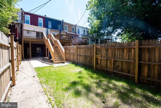 Building Photo - 1516 Moreland Ave
