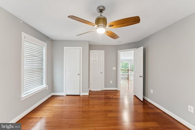 Building Photo - 7351 Nicole Marie Ct