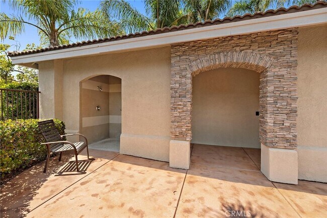 Building Photo - 1150 S Positano Ave