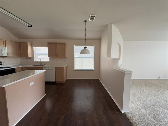 Building Photo - 3003 Elderberry Dr