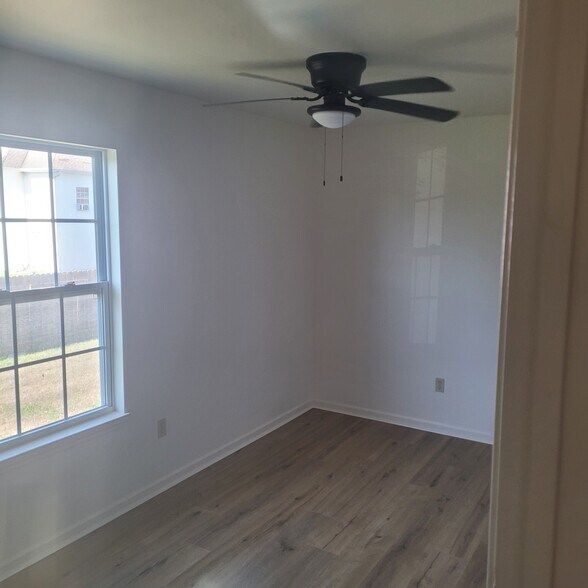 Building Photo - 3319 N Dorgenois St