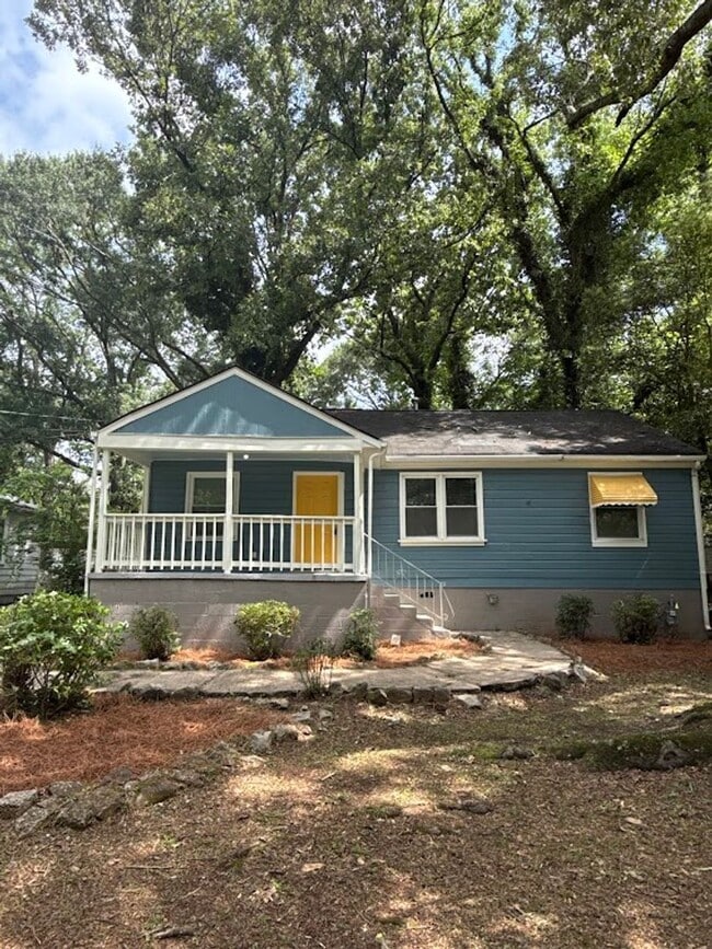 Building Photo - 4 Bed 1 Bath in Atlanta! $500 off for the first month rent!