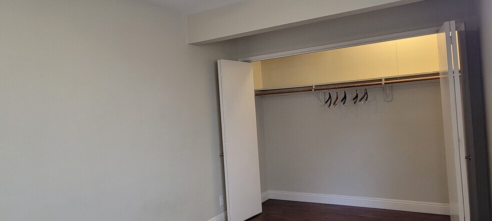 Building Photo - 17565 Bullock St