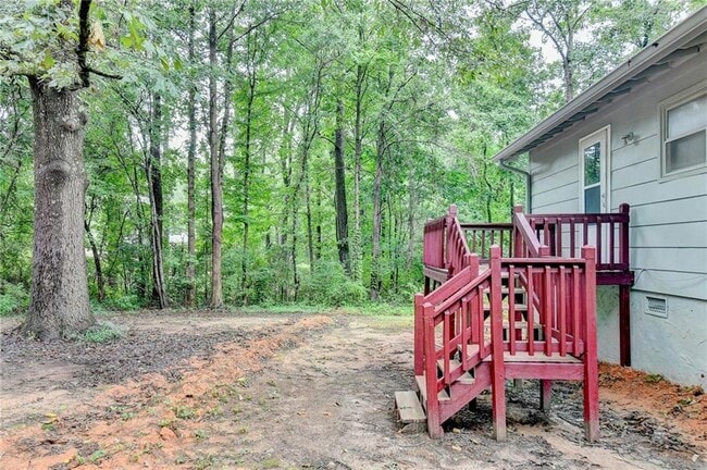 Building Photo - 103 Dogwood Ln