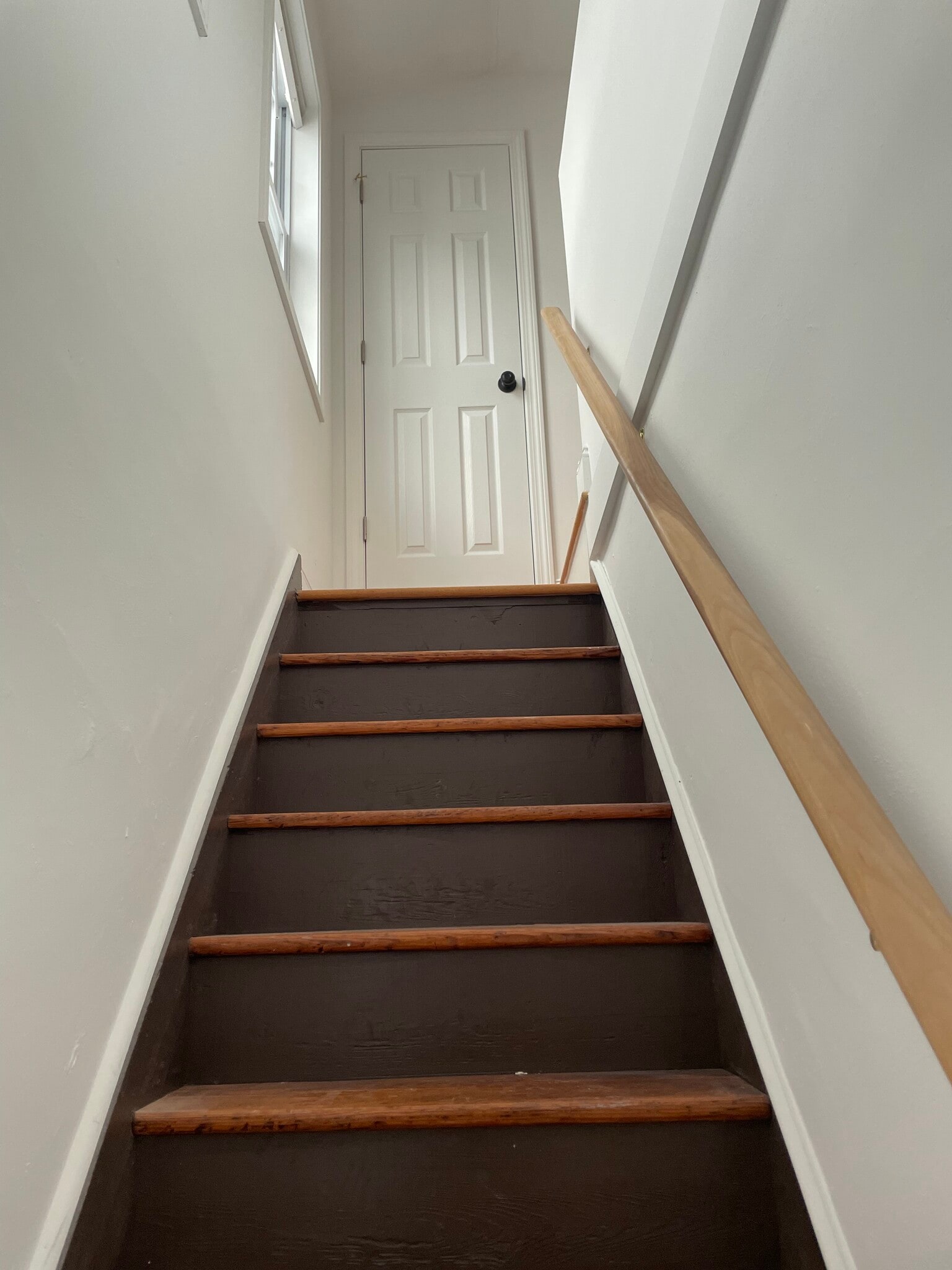 Building Photo - 125 Tunxis Hill Rd