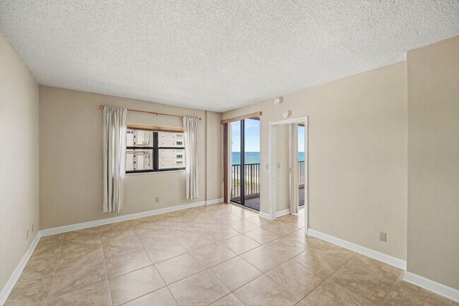 Building Photo - 750 N Atlantic Ave