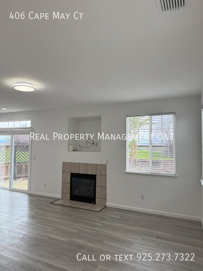 Building Photo - 406 Cape May Ct