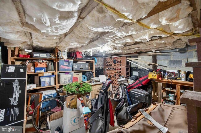 Building Photo - 921 Oronoco St