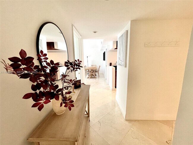 Building Photo - 177 Ocean Ln Dr