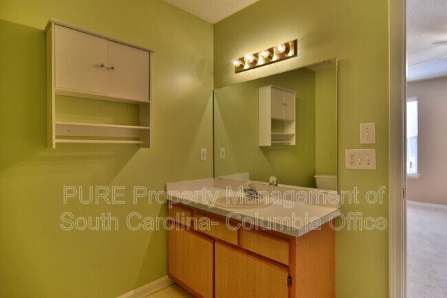Building Photo - 45 Bradstone Cir