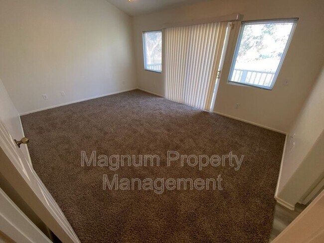 Building Photo - 32405 Corte Palacio