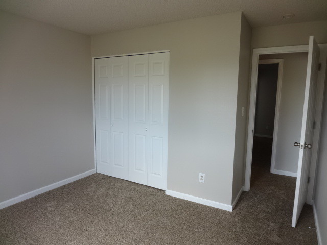 Building Photo - 607 Homestead Ct