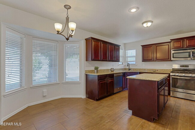 Building Photo - 5021 Silver Cholla Dr