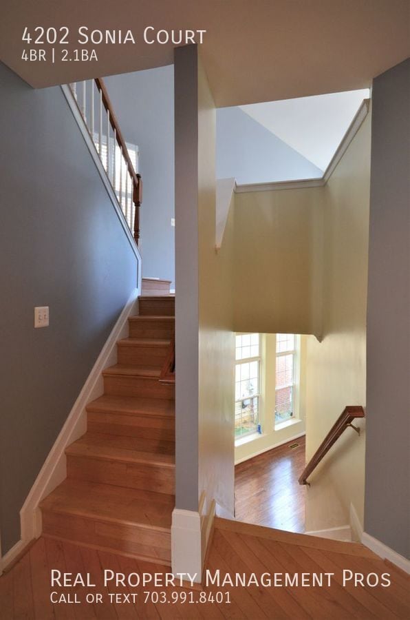 Building Photo - 4202 Sonia Ct