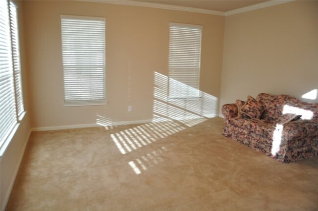 Building Photo - 2170 Brittany Colony Dr