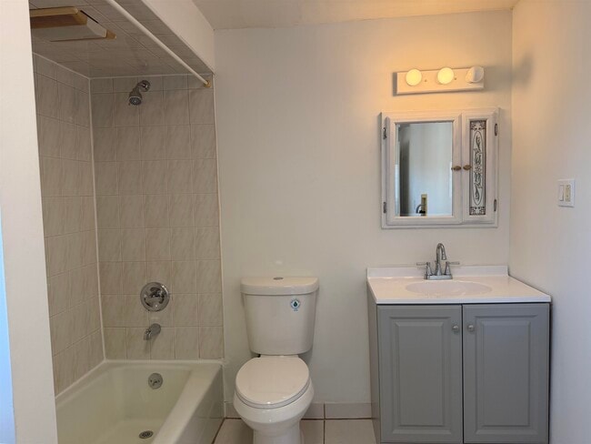 Building Photo - 119 Marsellus Pl