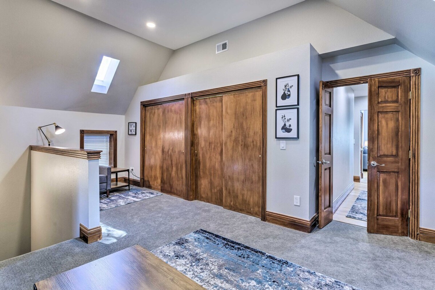 Building Photo - 1537 N Williams St